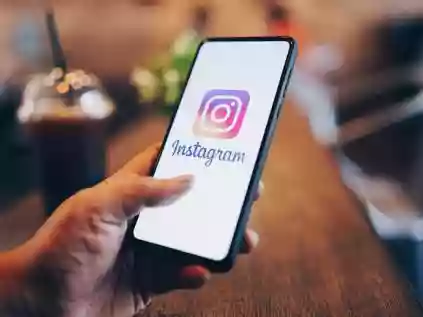 Confira as melhores frases para bio do Insta