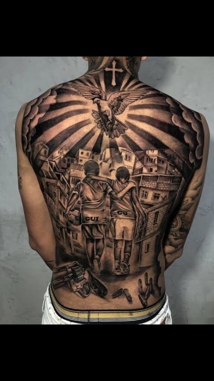 Tatuagem nas Costas Masculinas