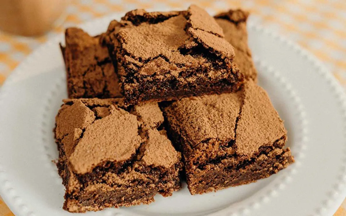 brownie de chocolate em pó