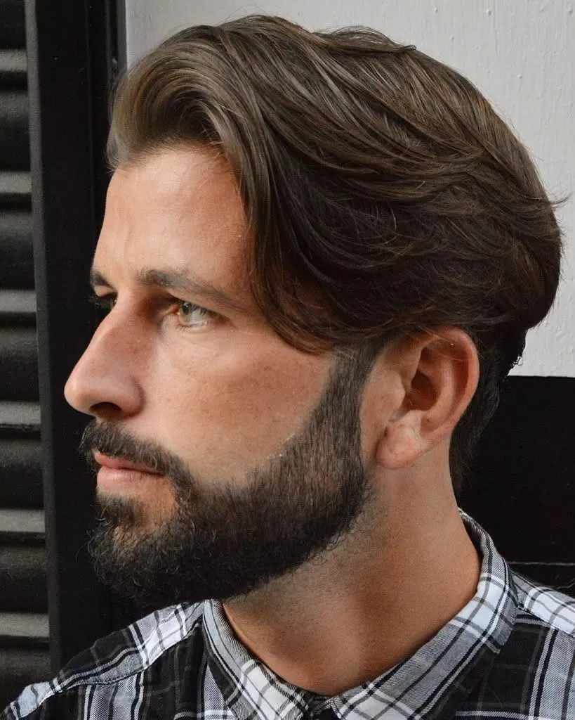 Cortes de cabelo masculino liso Focalizando