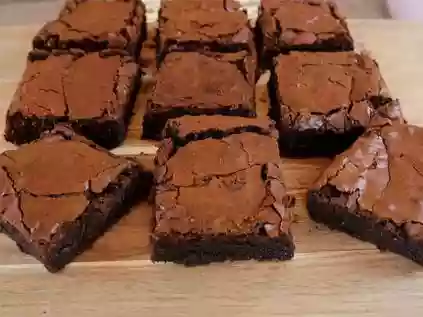 Aprenda a fazer Brownie de chocolate em pó