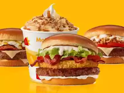 Confira as opções de lanches do Mc Donald's e valores