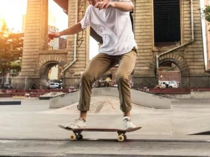 Skate Tênis: O Guia Completo para Escolher o Tênis Ideal para suas Manobras