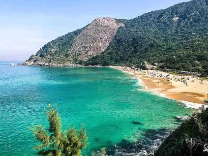 As 25 Melhores Praias Grandes do Brasil: Roteiro Completo para Amantes do Mar