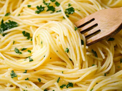 Macarrão Alho e Óleo: A Receita Simples e Saborosa que Vai Encantar Seu Paladar