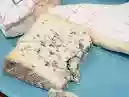Veja queijo francês produzido através de leite de ovelha 